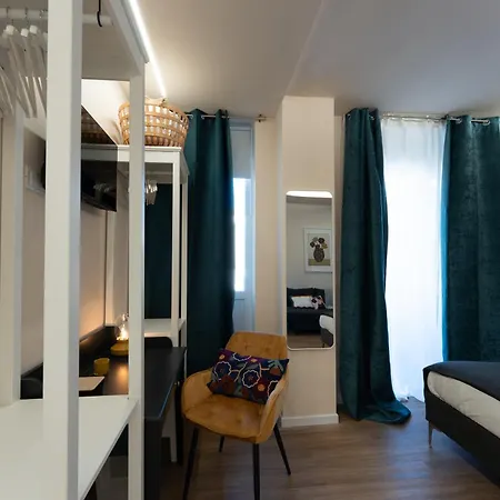 Tre Gemme In Centro - Cobalto * Pescara