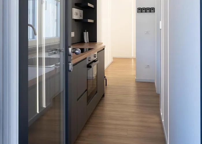 Tre Gemme In Centro - Cobalto * Pescara