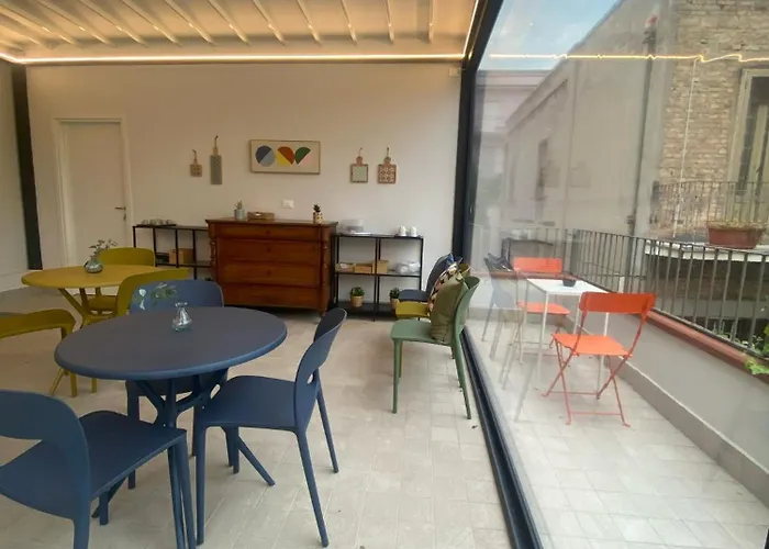 Tre Gemme In Centro - Cobalto * Pescara